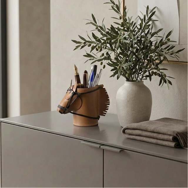 Nobleman Equine Organizer