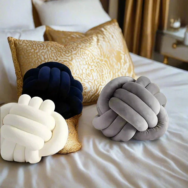 Cozy Knot Ball Pillow Pillow Cover - Palatium Lux