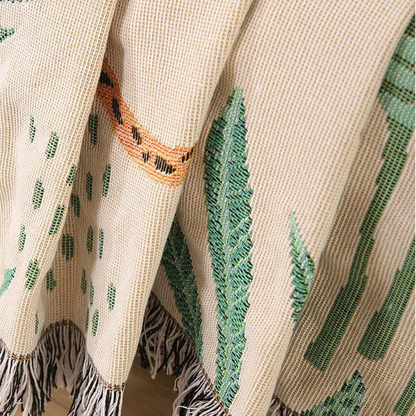 Gentle Cheetah Throw Blanket - Palatium Lux