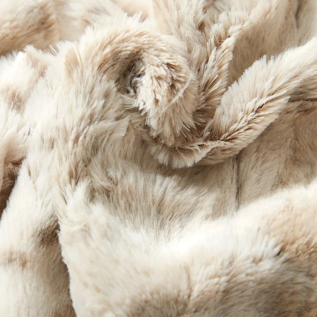 Gentle Fawn Faux Fur Blanket blanket - Palatium Lux