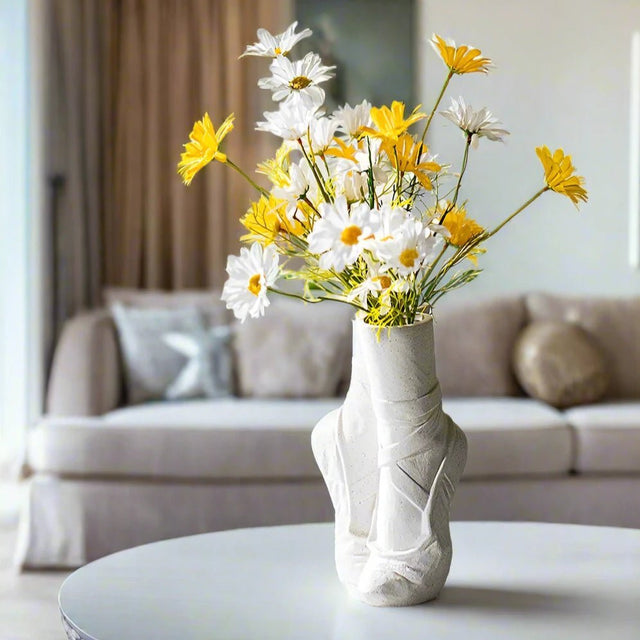 Graceful Poise Ceramic Vase Vase - Palatium Lux