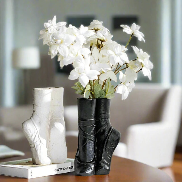 Graceful Poise Ceramic Vase Vase - Palatium Lux