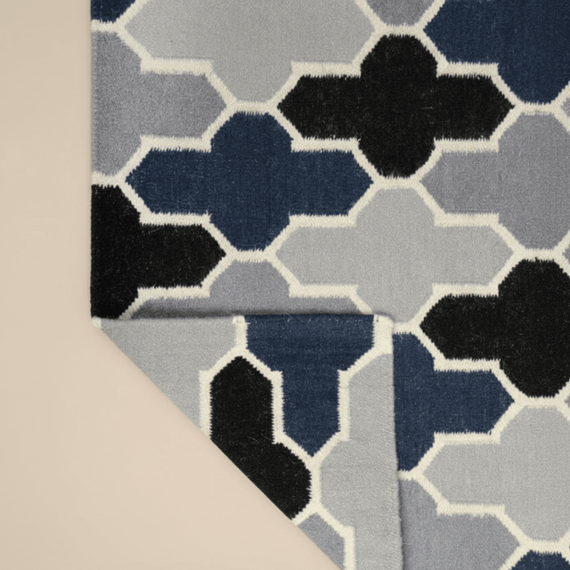 Laurentia Handwoven Wool Rug - 5 x 8 - Palatium Lux