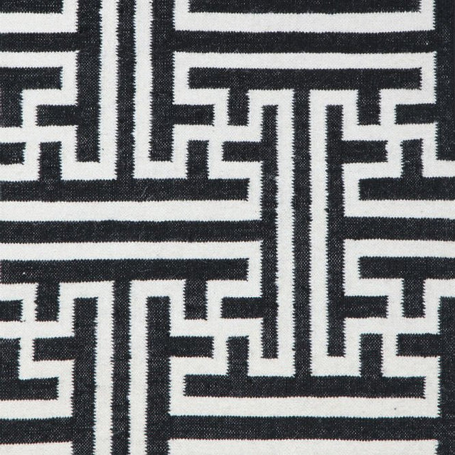 Palazzo Noire Handwoven Wool Rug - 5 x 8 - Palatium Lux