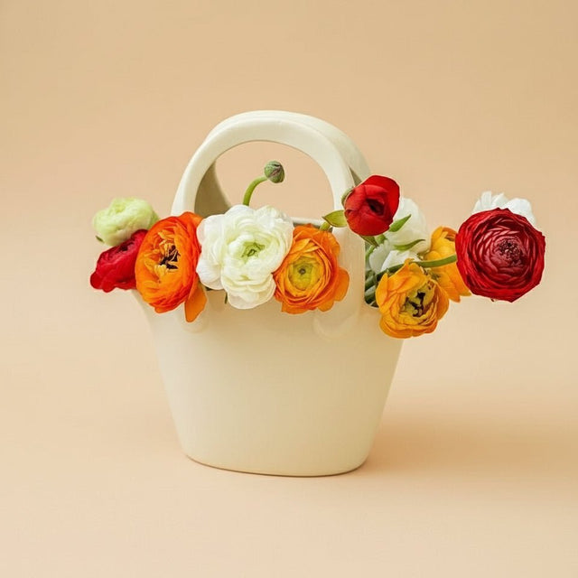 Vogue Blooms Ceramic Vase Vase - Palatium Lux