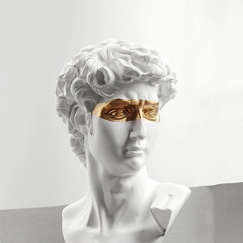 Golden Eyes David Resin Statue - Palatium Lux