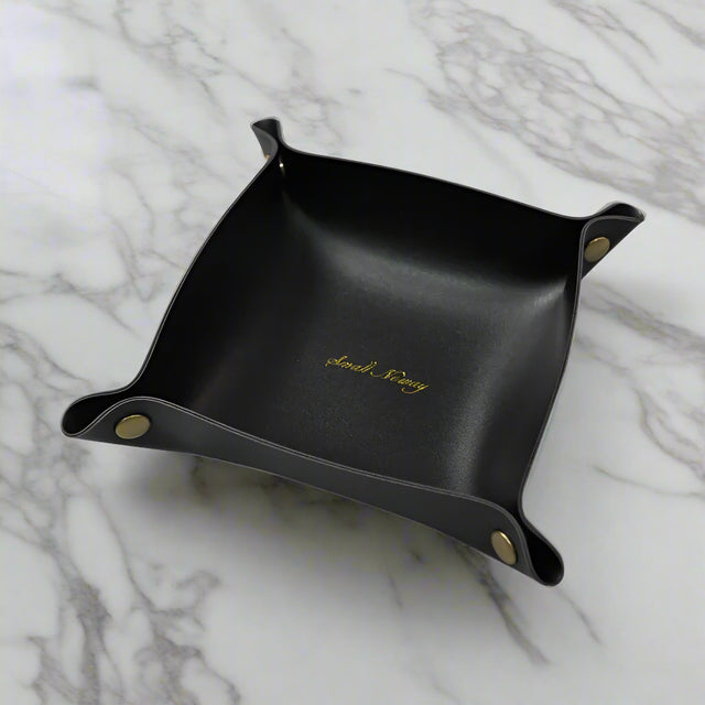 Noir leather valet tray – Key Essentials premium organizer for keys & accessories