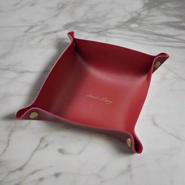 Ruby leather valet tray – Key Essentials premium organizer for keys & accessories
