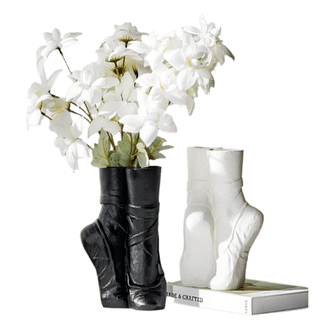 Graceful Poise Ceramic Vase Vase - Palatium Lux