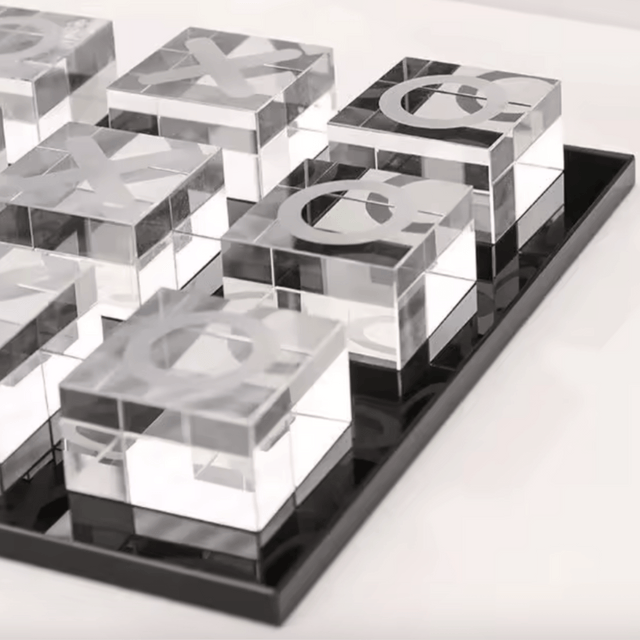 Imperium Glass XO Set statue - Palatium Lux