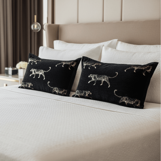 Noir Predator Pillow Cover Pillow Cover - Palatium Lux