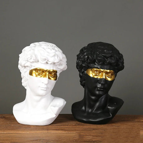 Golden Eyes David Resin Statue - Palatium Lux